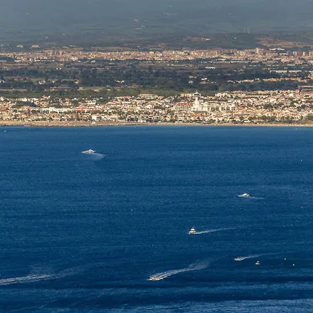 Apartment Agradable Con Vistas Al Mar - Hisp-288-40 Empuriabrava